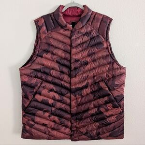 lululemon athletica Maroon & Deep Burgundy Quilted Puffer Vest